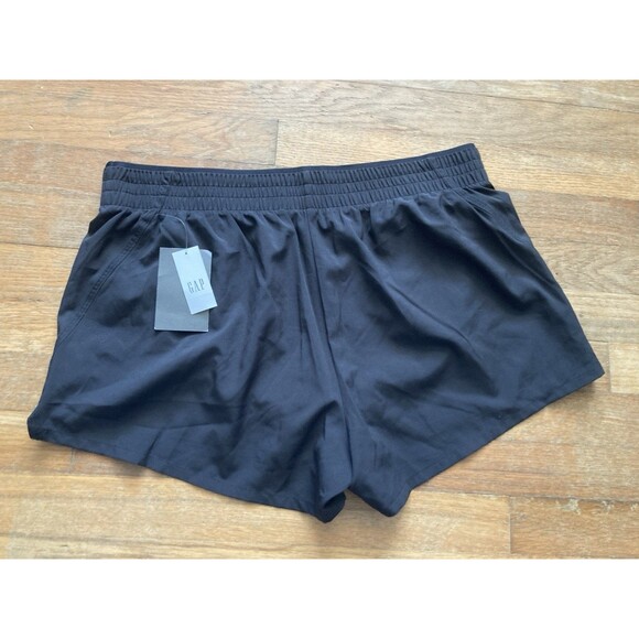 NEW Bundle of 2 GapFit Active Shorts LARGE Women’s Running Fitness - Picture 6 of 10